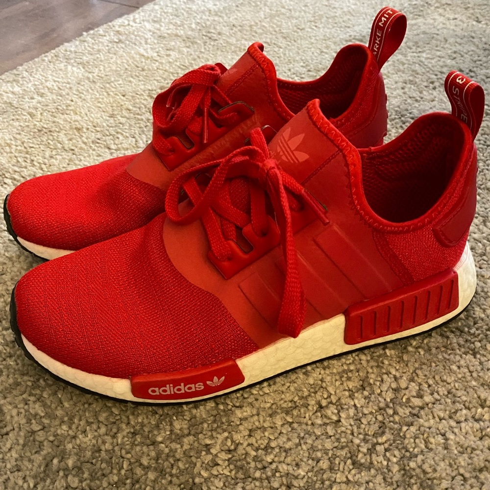 BRAND NEW Men’s Adidas NMD sneakers. Size 8.